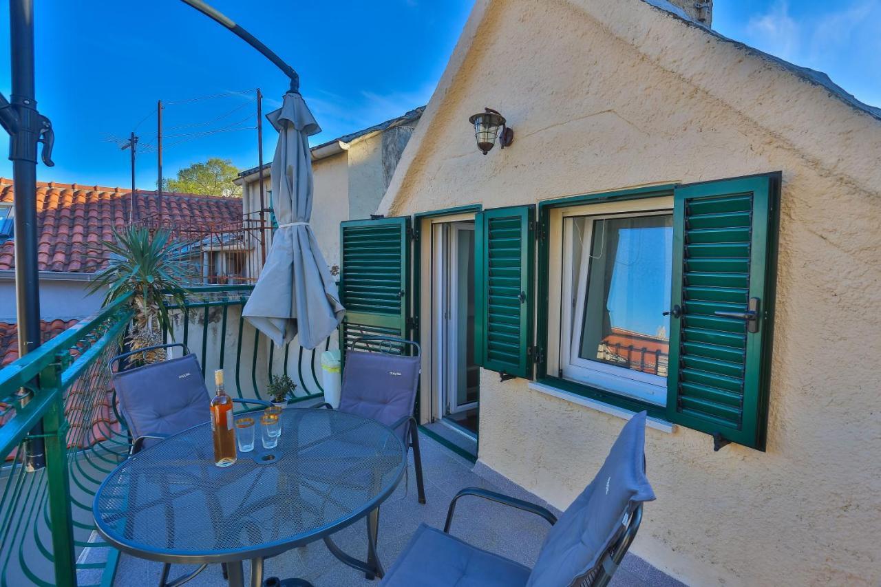 Apartment Matejuska Split Bagian luar foto