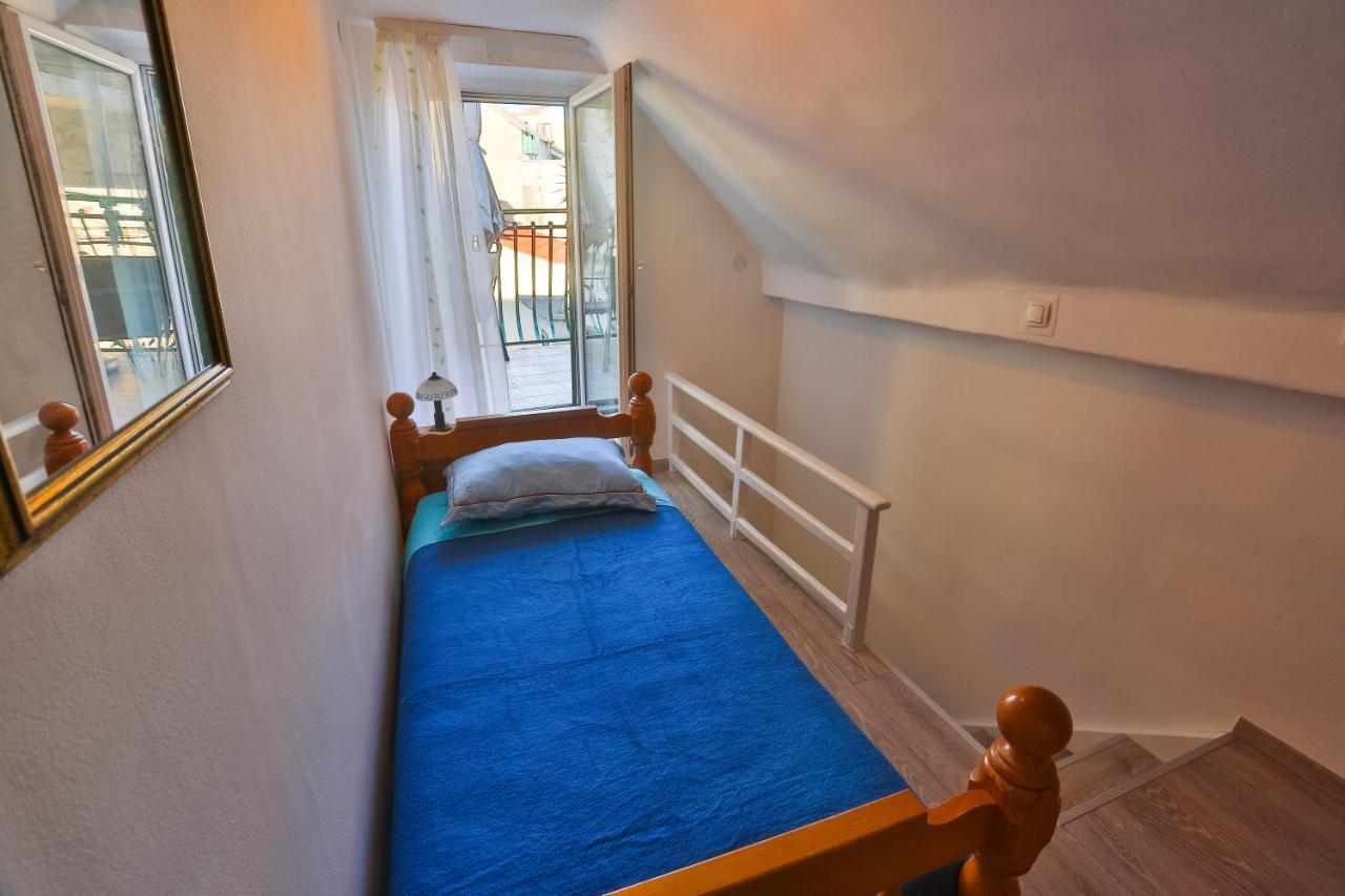 Apartment Matejuska Split Bagian luar foto