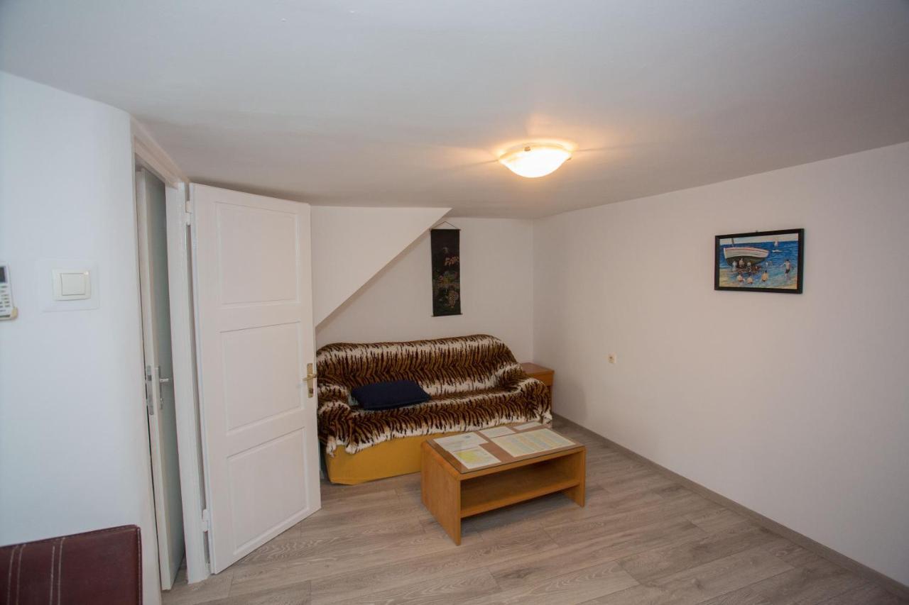 Apartment Matejuska Split Bagian luar foto
